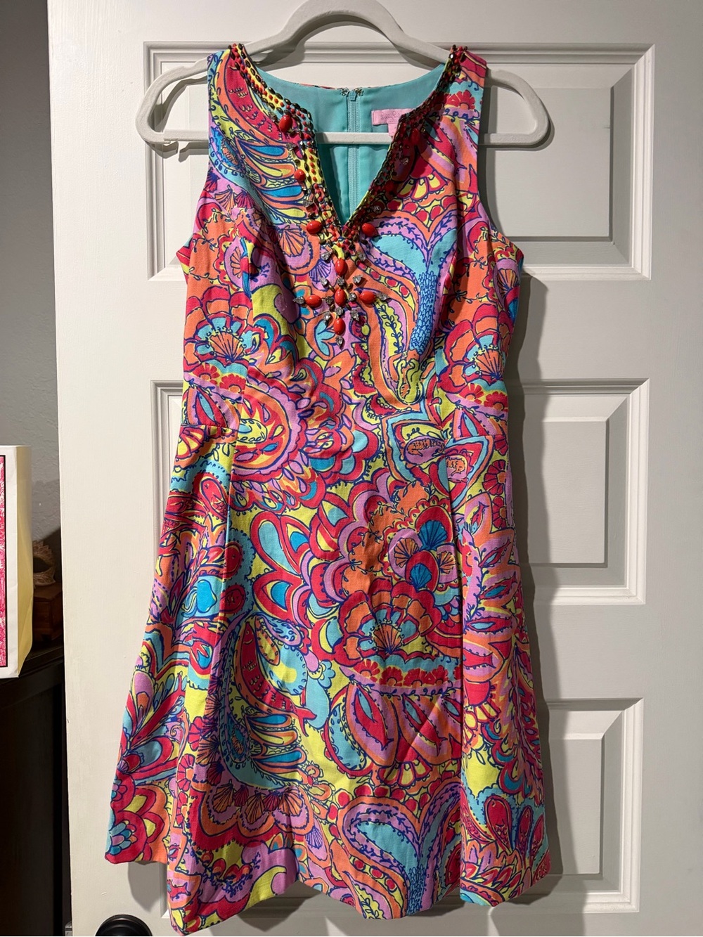 Lilly Pulitzer Beaded Lloyd Dress "Feeling Groovy" print. Sz 4 RARE 🩷 Amazing